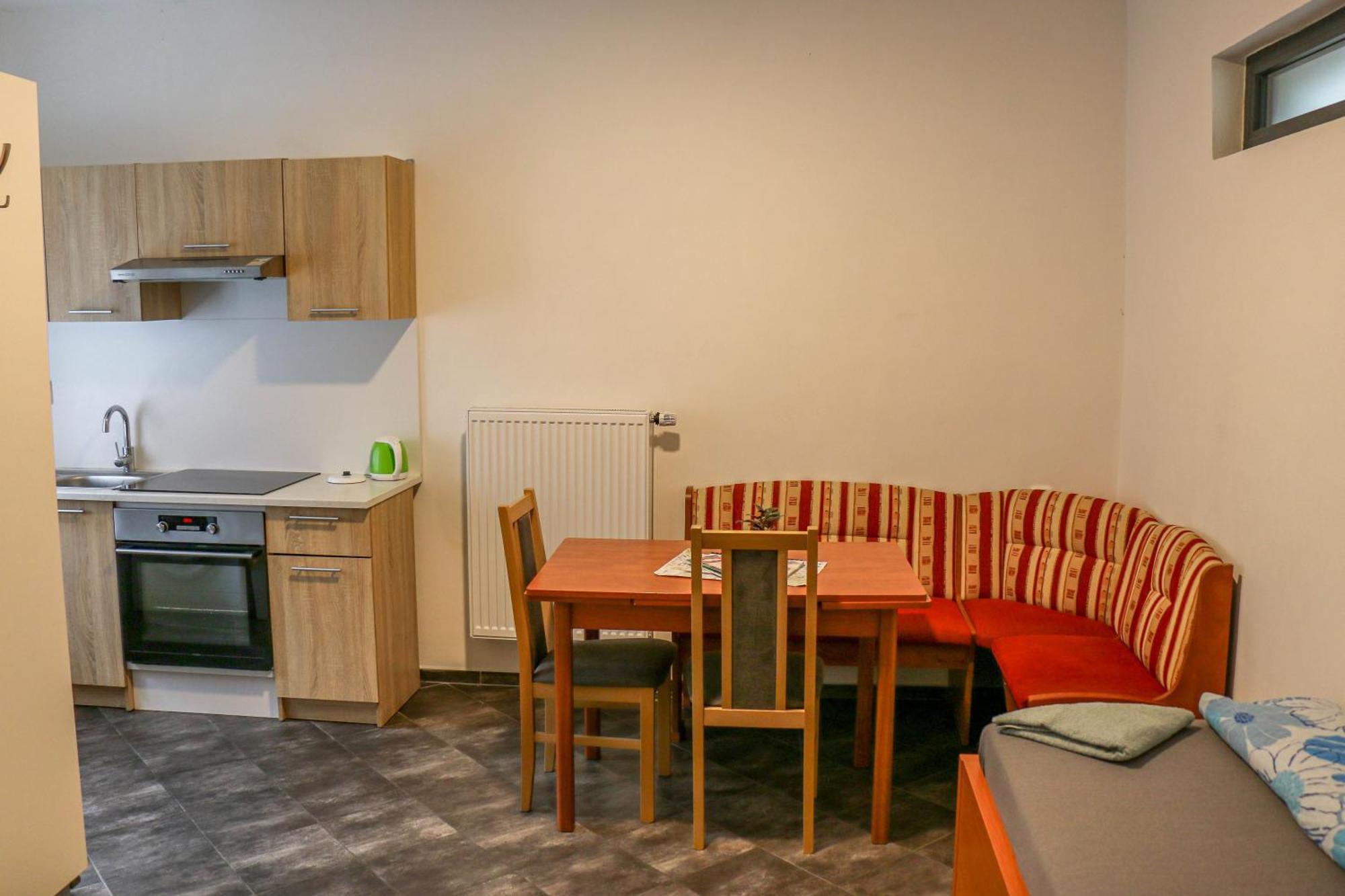 Penzion Kotvas Milovice  Extérieur photo