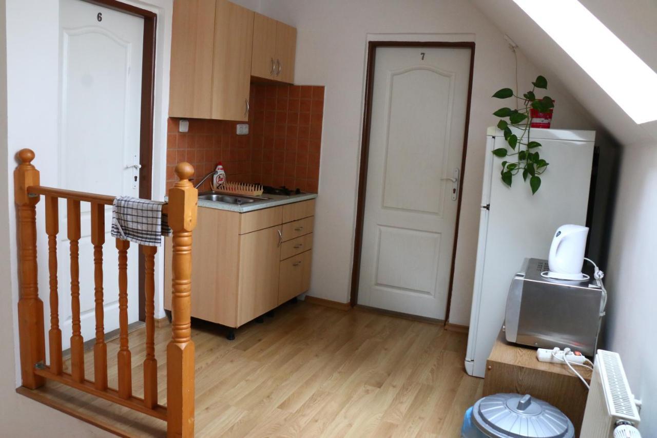 Penzion Kotvas Milovice  Extérieur photo